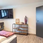 Heimbi-home No 5 I 6-8 Personen I Naehe Europa-park I Parkplatz Und E-ladestation Apartmán