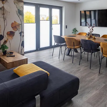 Heimbi-home No 5 I 6-8 Personen I Nähe Europa-park I Parkplatz Und E-ladestation